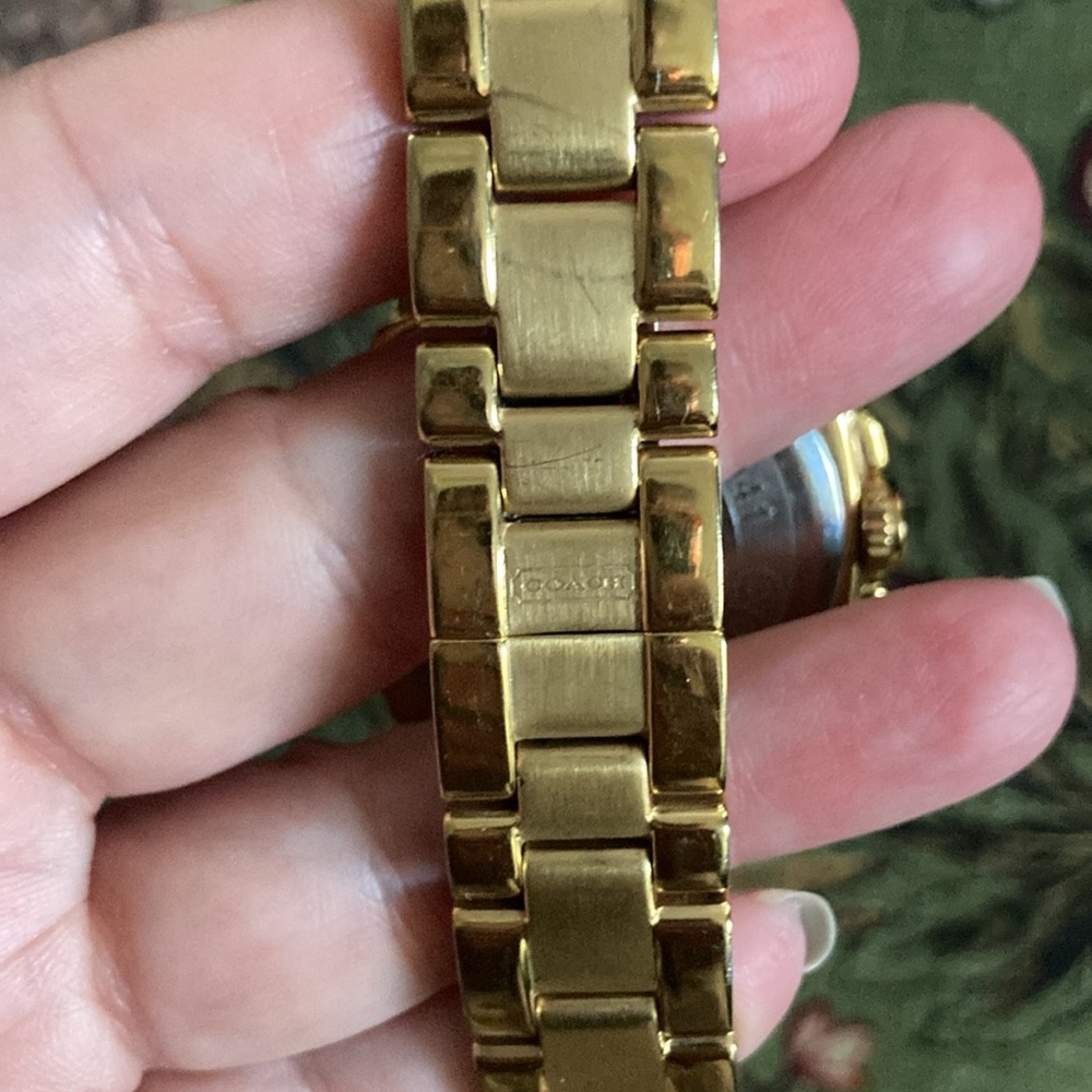 Coach Gold Watch - Picture 5 of 11